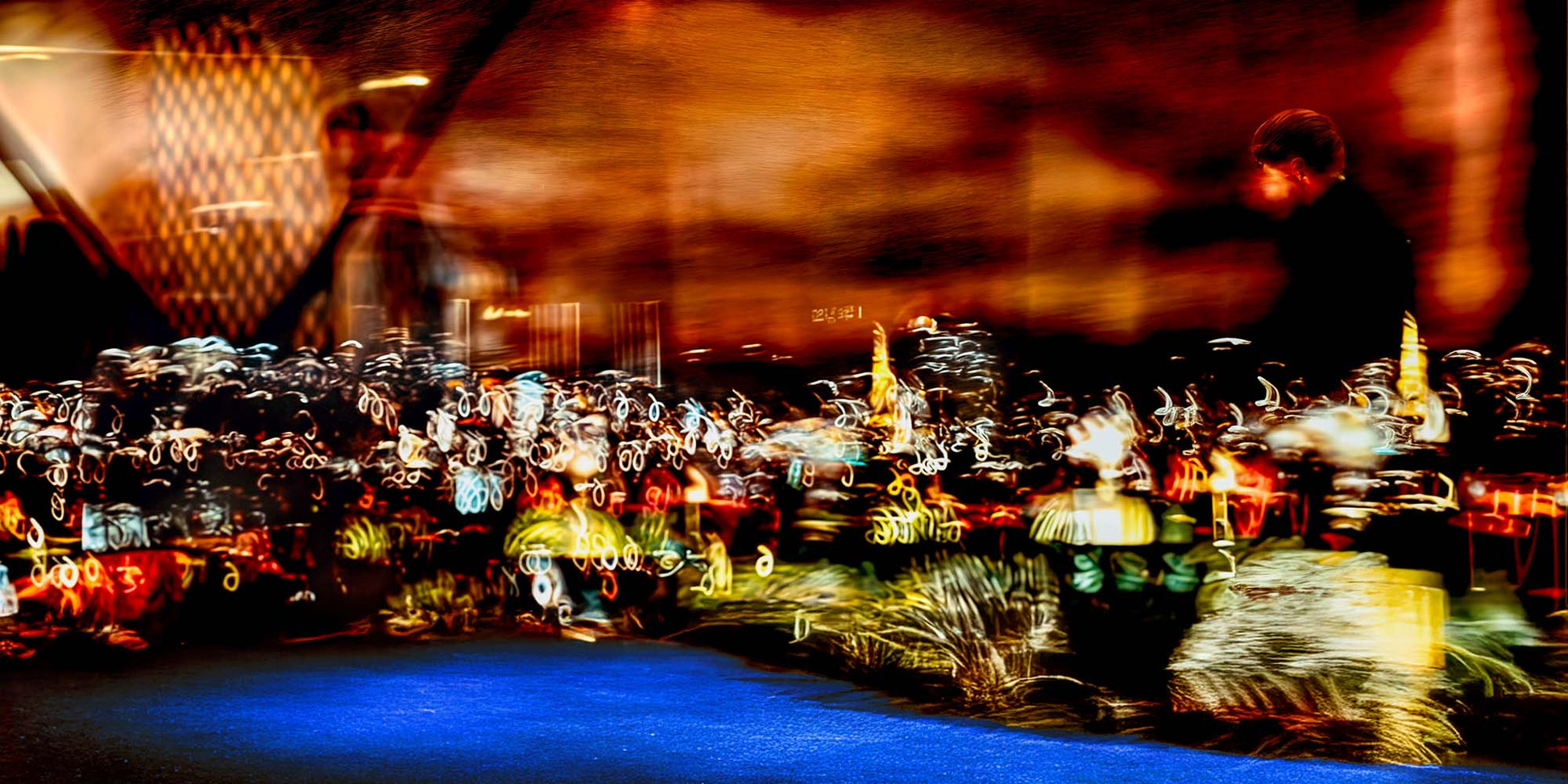 Wanderer of urban nebulae