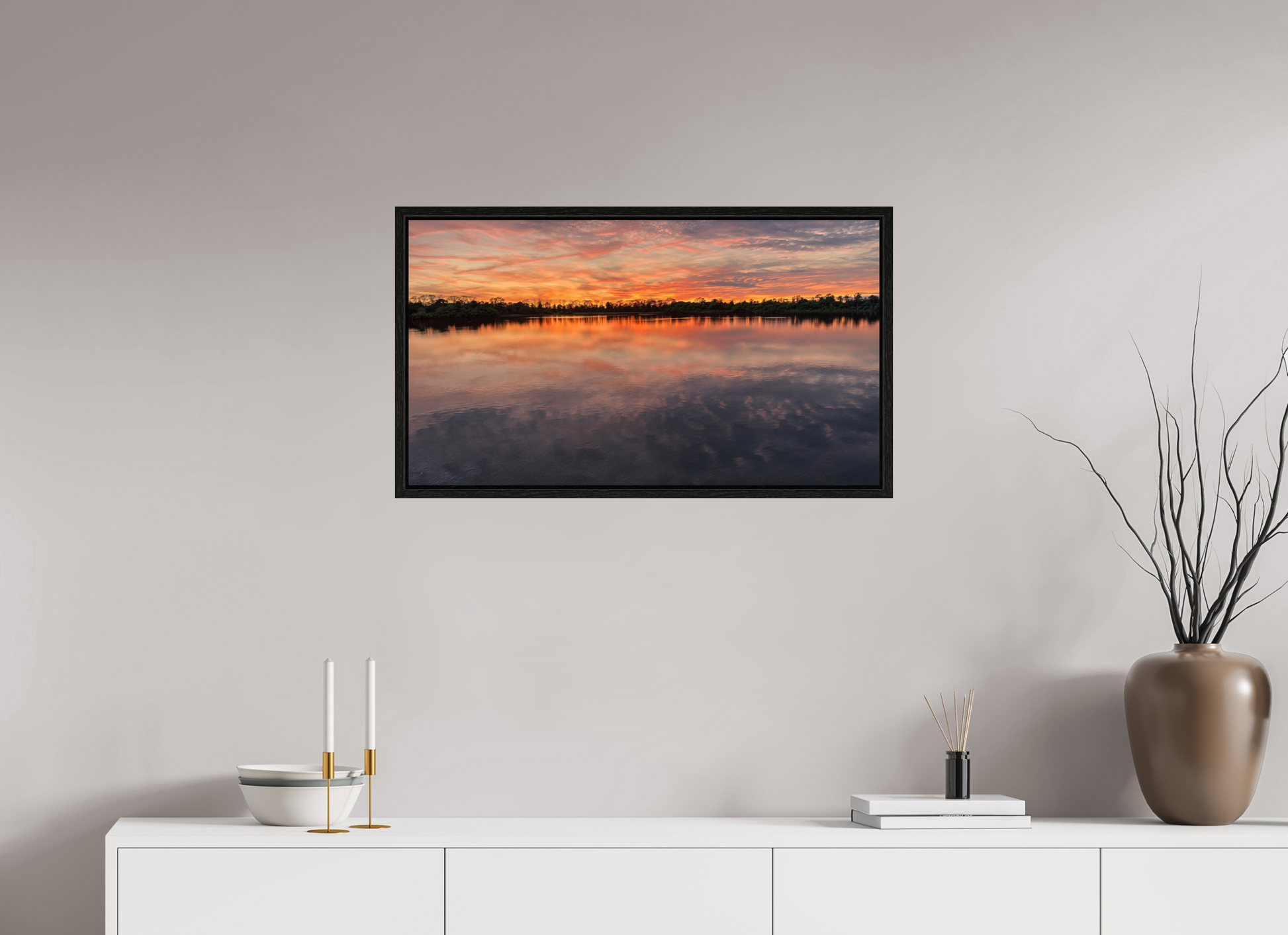 80 x 45 cm, Caisse américaine Noire Reflets d’un Même Ciel VI – L'Infini en Reflet