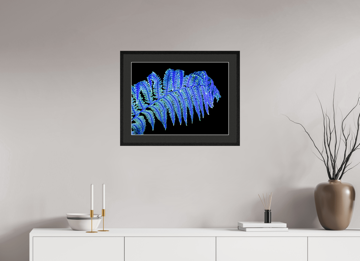 La Fougère qui Murmure à la Nuit - Idealart