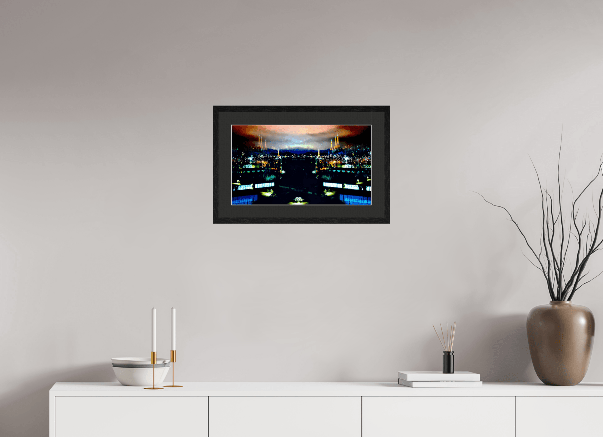 La cité au - delà des brumes - Idealart